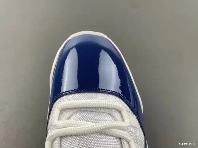 HYPE (2024) Low FV5104-104 Retro 11 Navy Jordan Midnight 0605